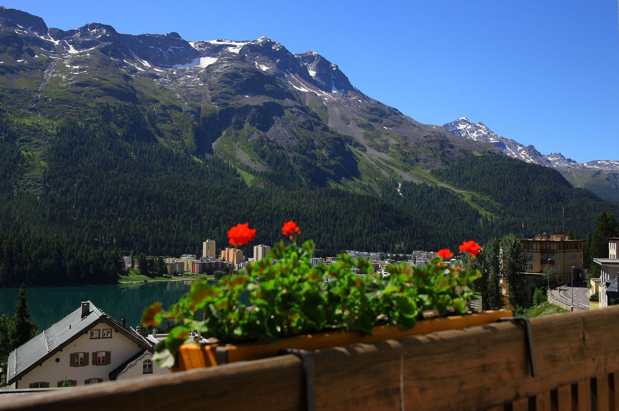 Hotel Steffani St. Moritz Exterior photo